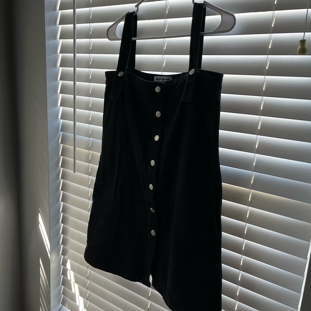 urban outfitters button up dress